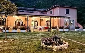 Salisu Country House