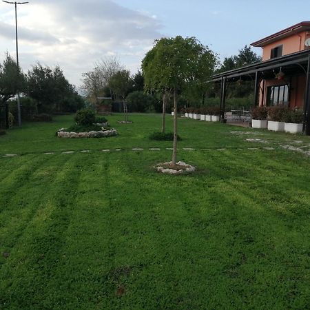 Salisu Country House Mignano Monte Lungo Zewnętrze zdjęcie